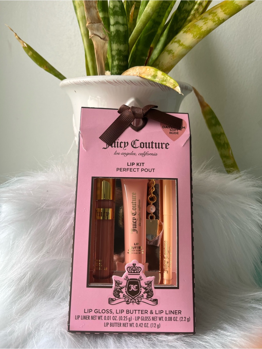 Juicy Couture NWT “Perfect Pout" lip kit lip gloss, lip butter, and lip liner. 🩷 - Picture 3 of 5